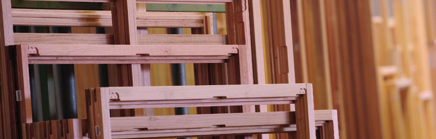 Holzfenster Header
